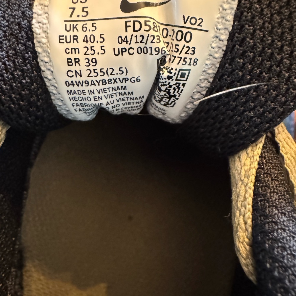 Nike Air Max 90 GORE-TEX winterized sneakers - Picture 8 of 9